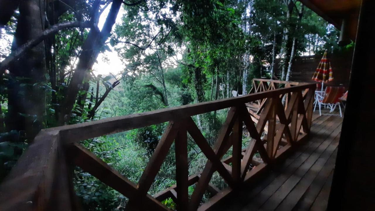 Cabanas Portal Del Rio Villarrica Exterior foto