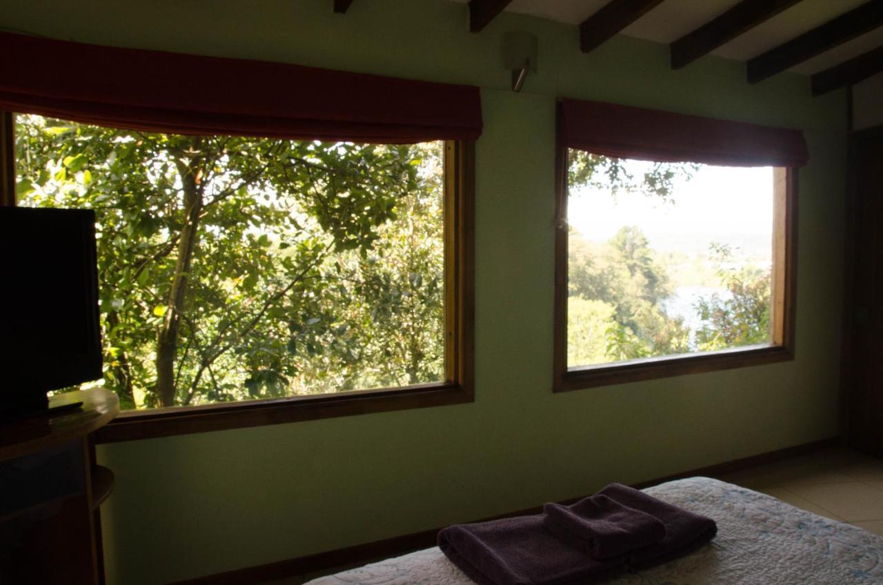 Cabanas Portal Del Rio Villarrica Exterior foto